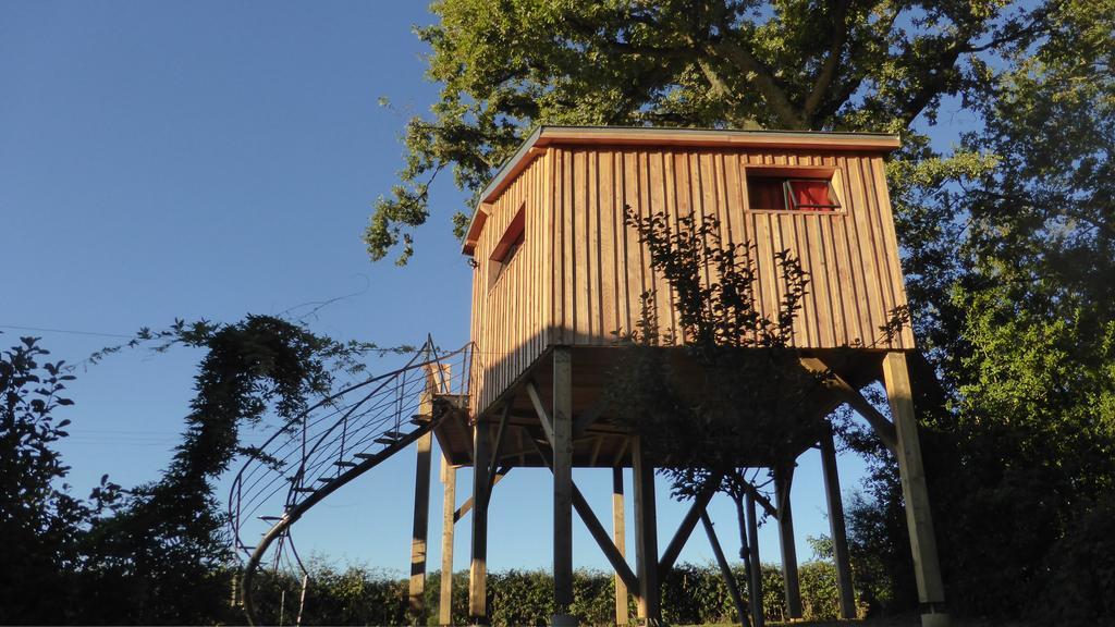 La Cabane Perchee Du Faucon Frechou-Frechet Dış mekan fotoğraf